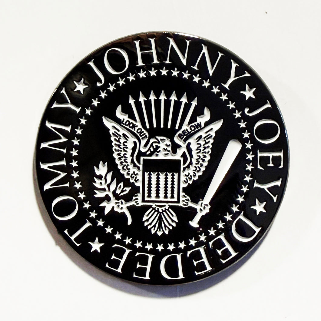THE RAMONES - Shield Logo 1.5